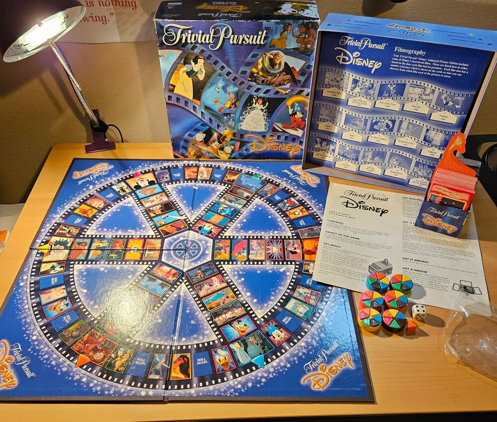 Parker Brothers Trivial Pursuit Disney The Animated Picture Edition Board Game